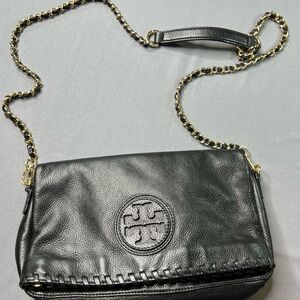 Tory Burch Marion Fold-Over Leather Crossbody – Black & Gold